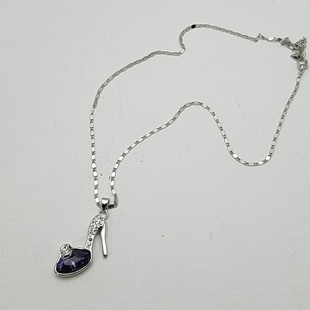 Cinderella Amethyst Faux Silver Tone 18" Shoe